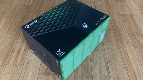 XBOX Series X + Media Remote HardverApró