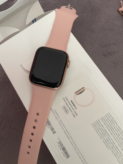 Apple watch s4 discount 40mm rose gold