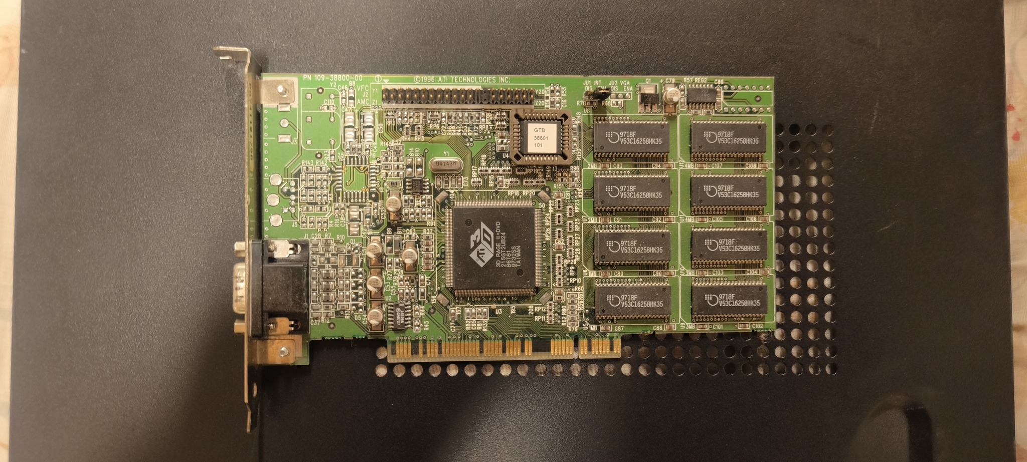 Ati radeon 9600 XT 256 MB AGP Retro Pakk + egy RAGE II PCI VGA Kártya ...