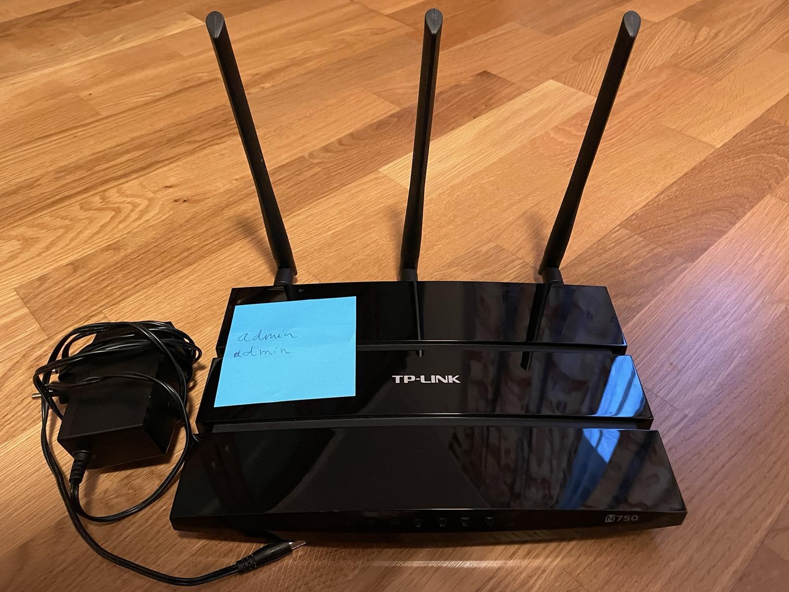 több féle router-modem-repeater eladó - HardverApró