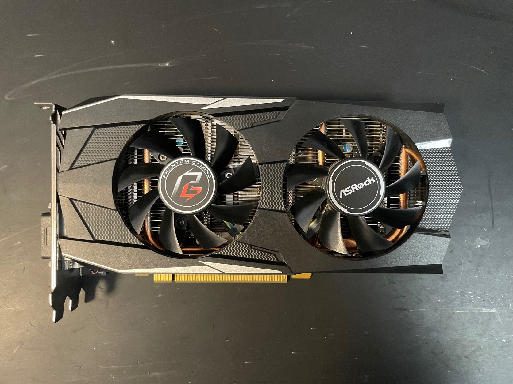 Asrock Phantom Gaming D Radeon RX580 8G OC - HardverApró