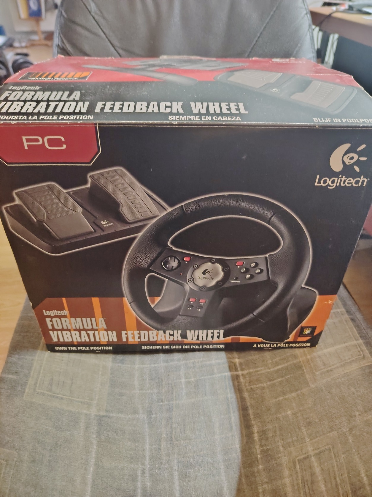 Logitech Formula - Vibration Feedback - Wheel - HardverApró