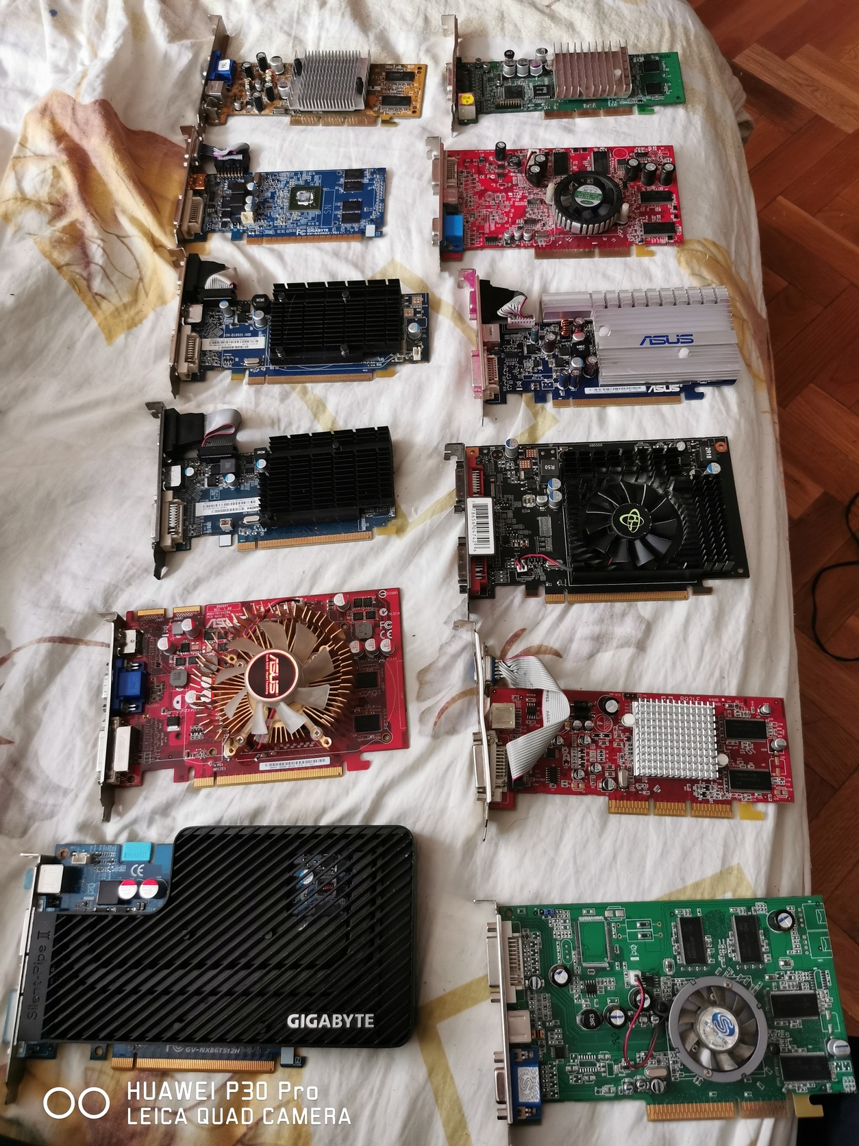 Modren Vga Vga pack vegyes - HardverApró