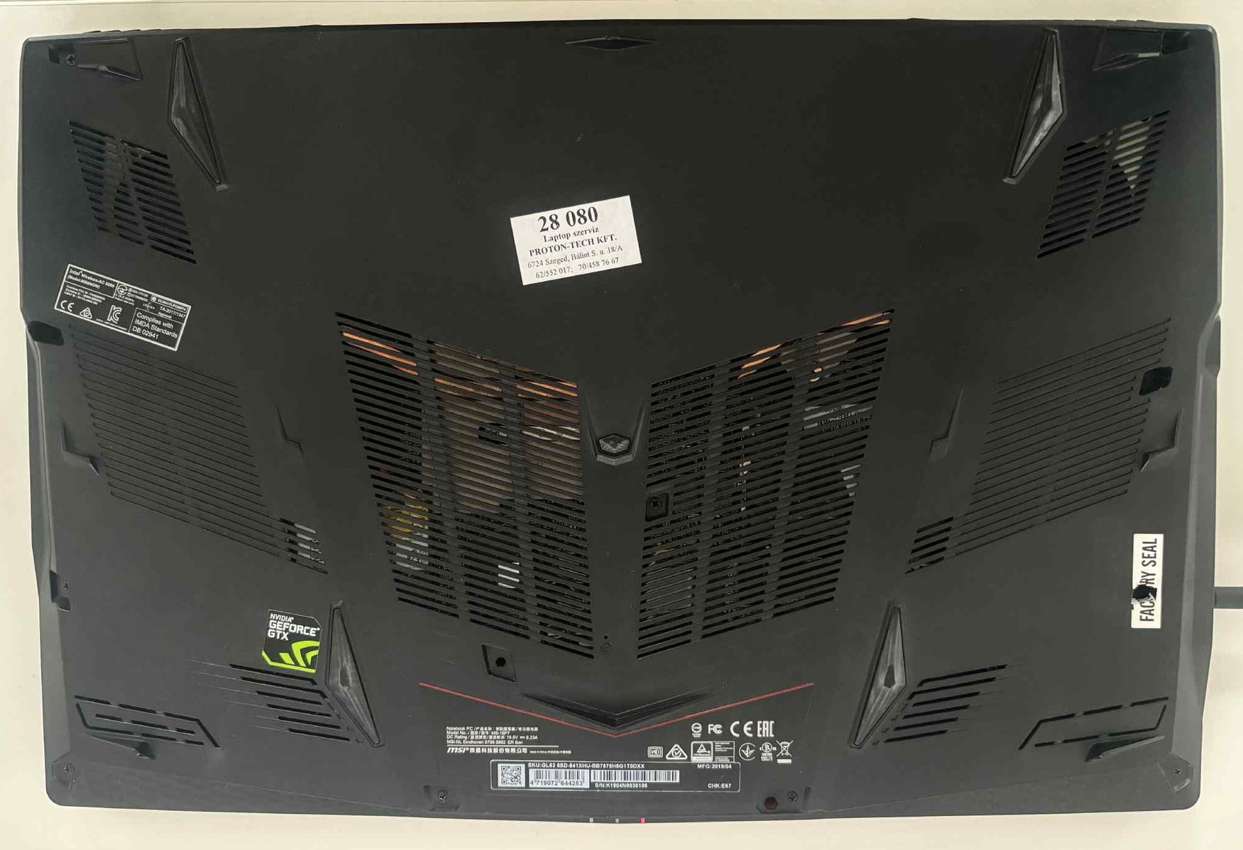 MSI GL63 8SD: i7 8th gen, 16 Gb ram, 1660 Ti! - HardverApró