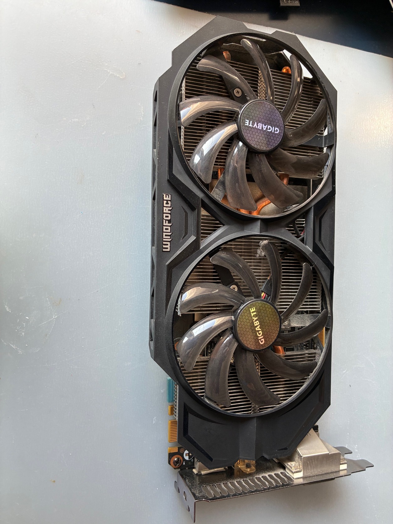 Gigabyte NVIDIA GeForce GTX 760 2GB GDDR5 - HardverApró