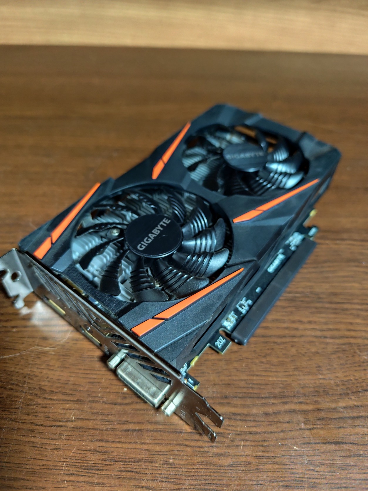 Gigabyte Radeon RX 460 2GB - Hibás? - HardverApró