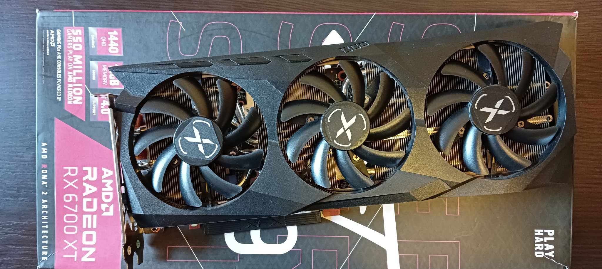 XFX Speedster SWFT 309 Radeon RX 6700 XT 12 GB - HardverApró