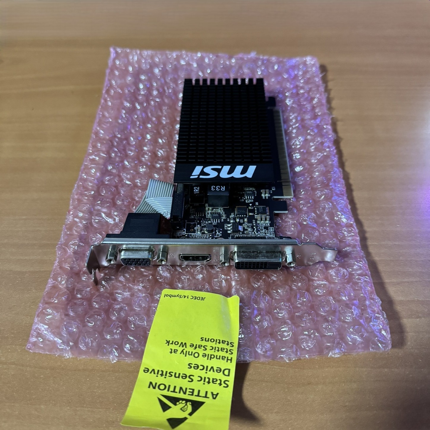 Eladó MSI GeForce GT 710 1GD3H LP 1GB GDDR3 64bit Videokártya - HardverApró