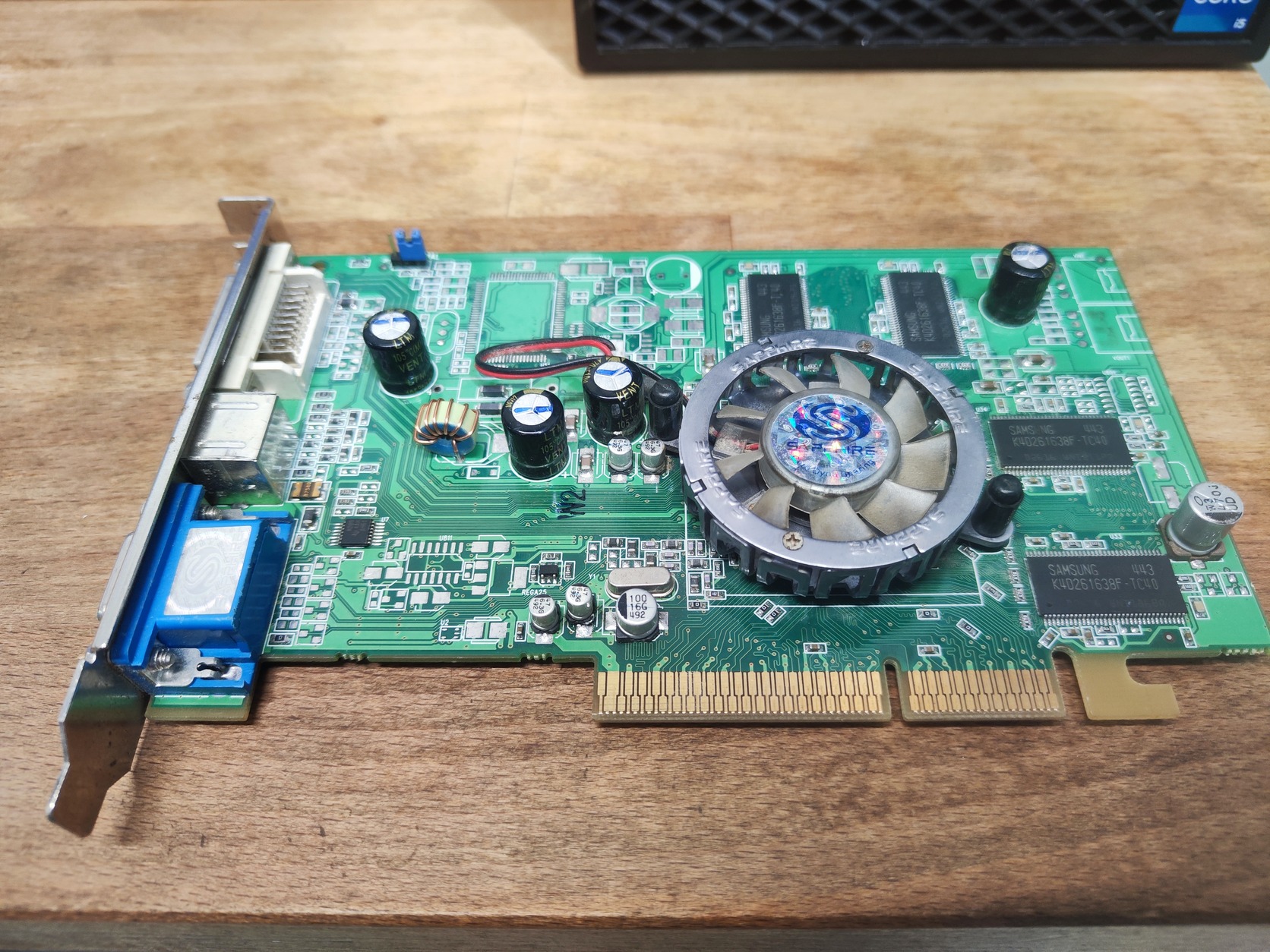 Ati Radeon 9600 Pro 128MB AGP videókártya - HardverApró
