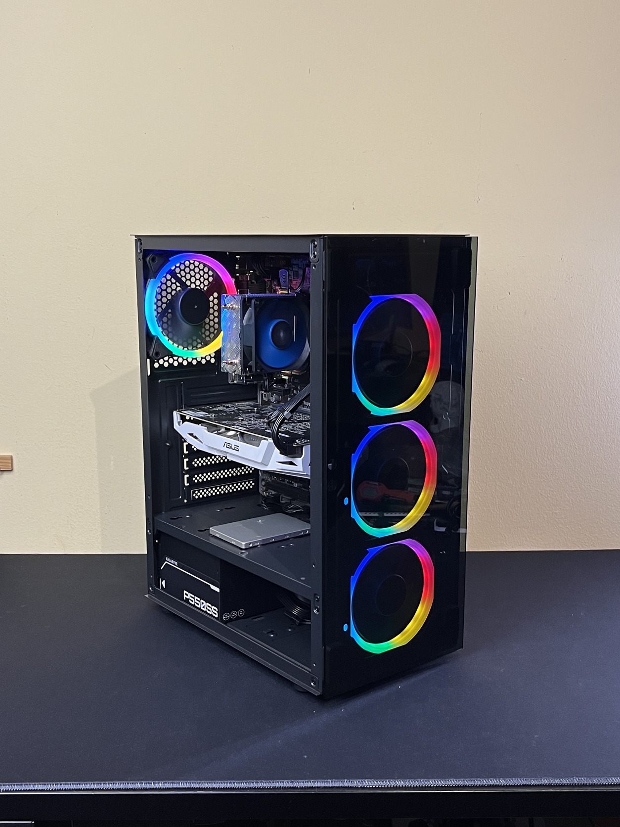 GAMER PC : i7-4790 / 16GB / GTX 1060 / 512GB SSD + - HardverApró