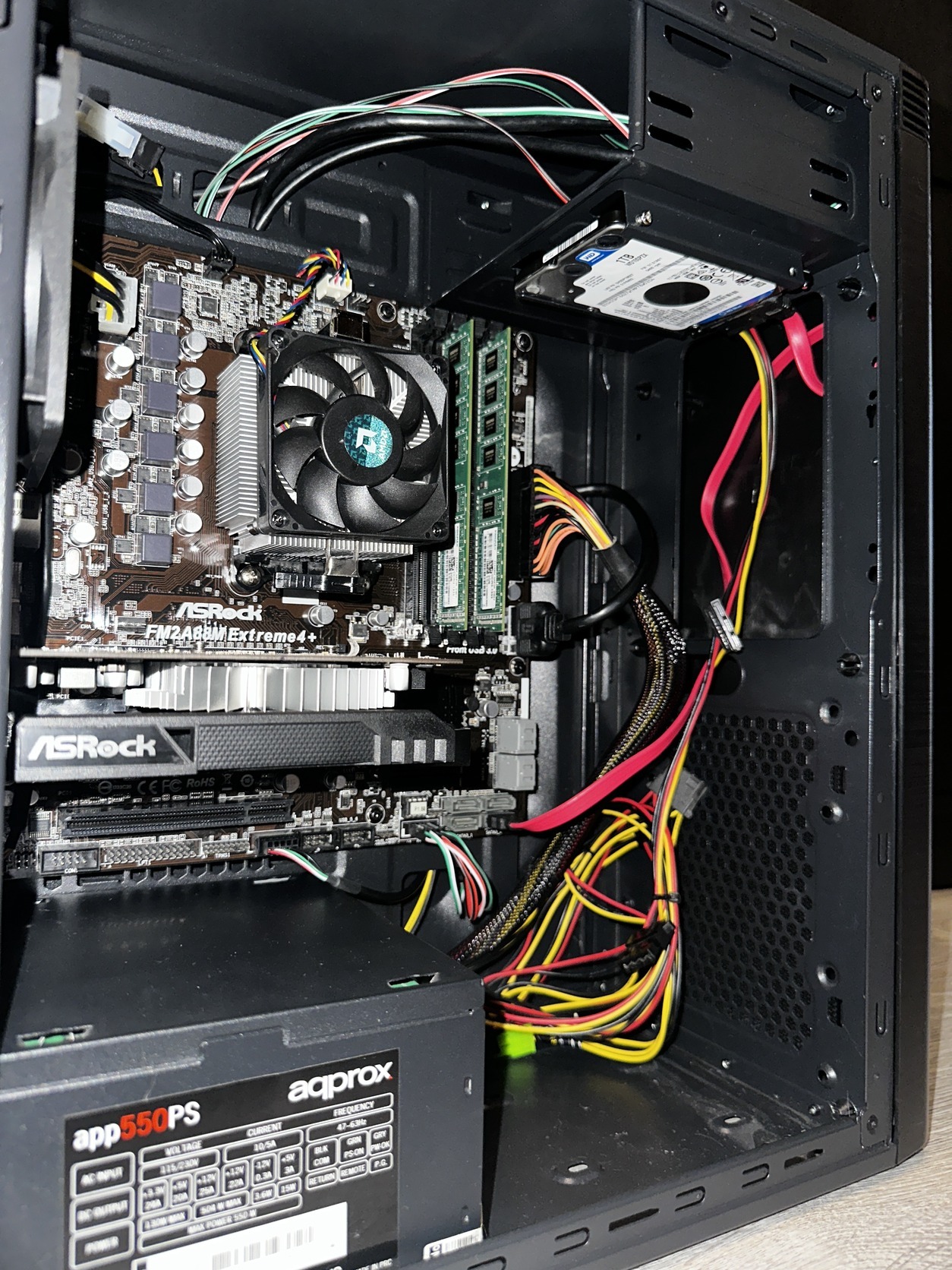 Zalman T5 Micro ATX Mini Tower H Z Patika Llapotban Elad HardverApr T5 Zalman1 Es Approx 550ps 