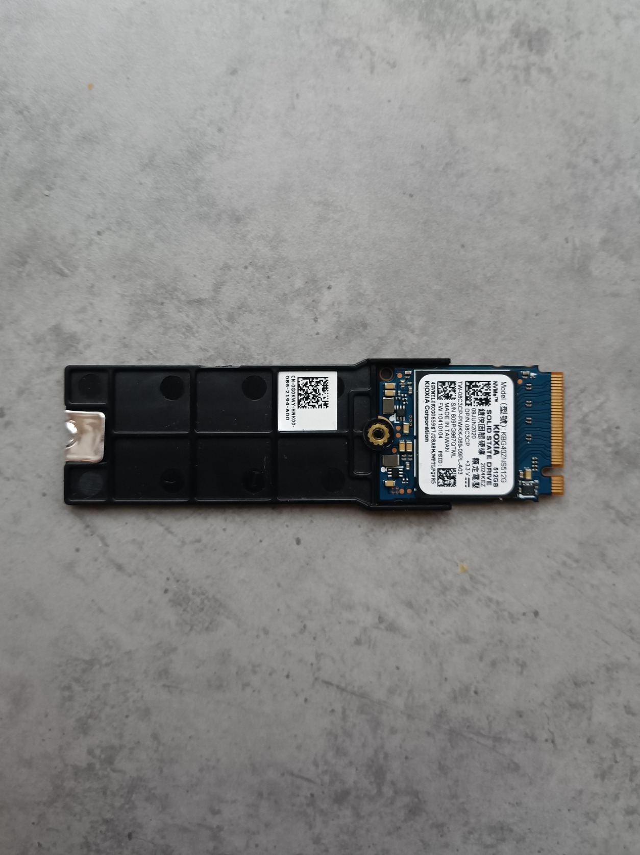 KIOXIA Disque SSD 512 Go XG6 M.2 2280 NVMe PCIe Gen3 x4