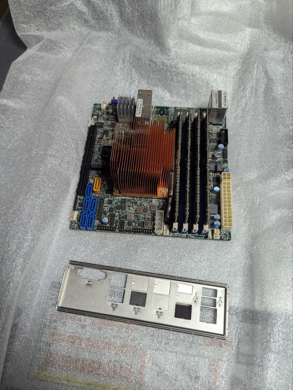 Ipmi Rj45 Supermicro X10SDV-4C-TLN2F mITX szerver lap, 128GB DDR4 REG ECC RAM ...