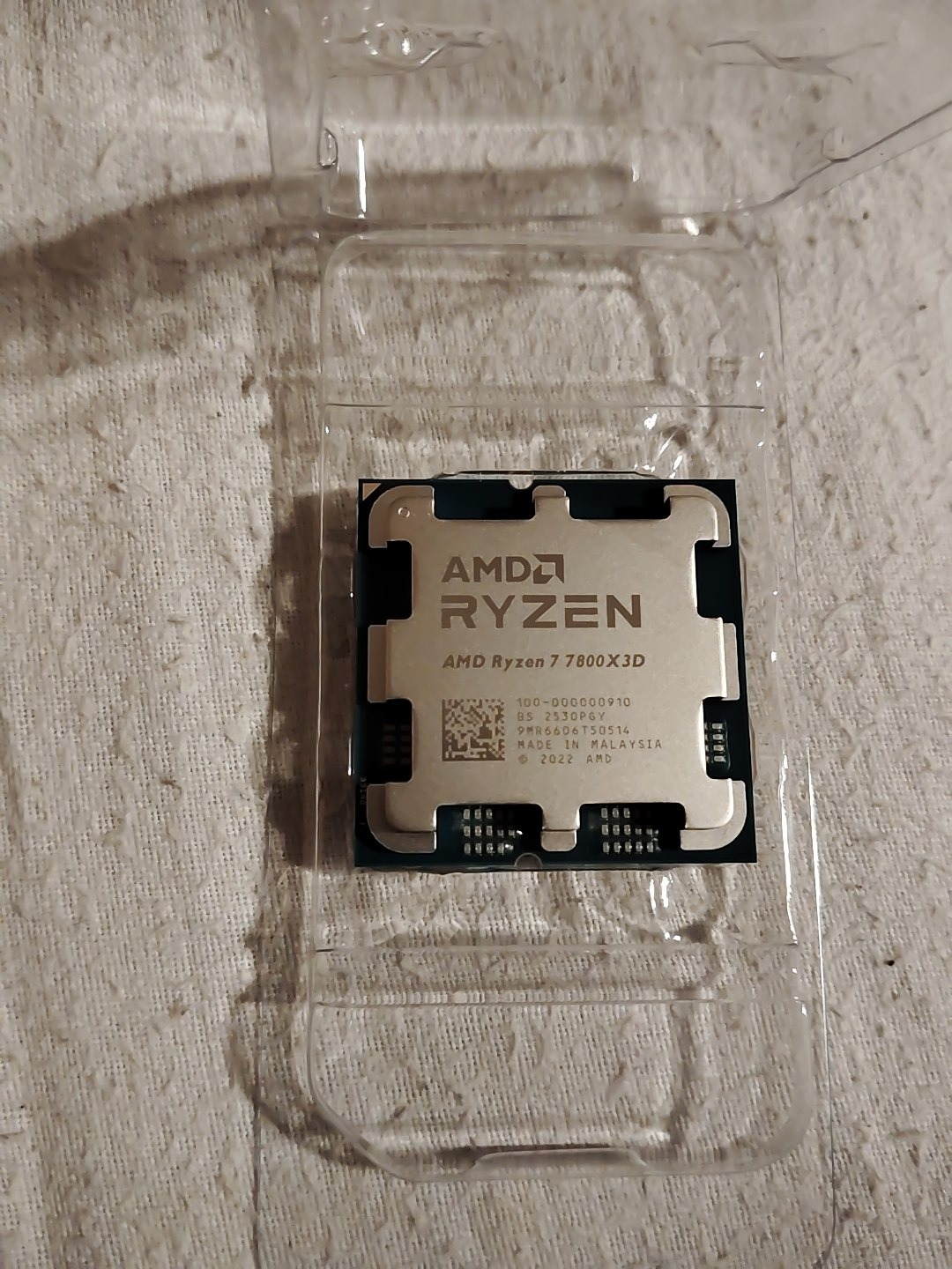 AMD Ryzen 7 7800X3D 8-Core 4.2GHz AM5 Box - HardverApró