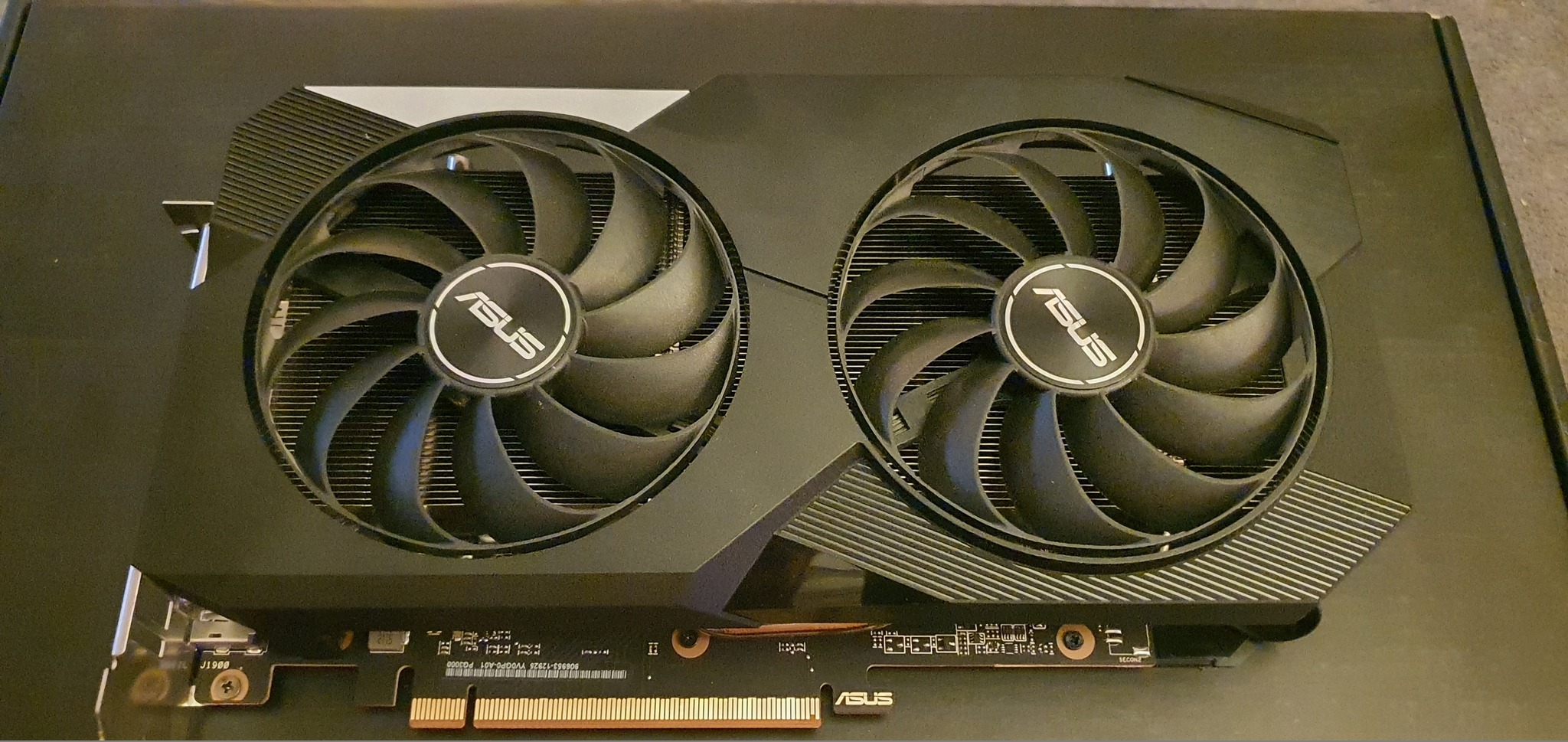 ASUS Radeon RX 6600 XT OC 8GB GDDR6 LED 6600XT Videokártya - HardverApró