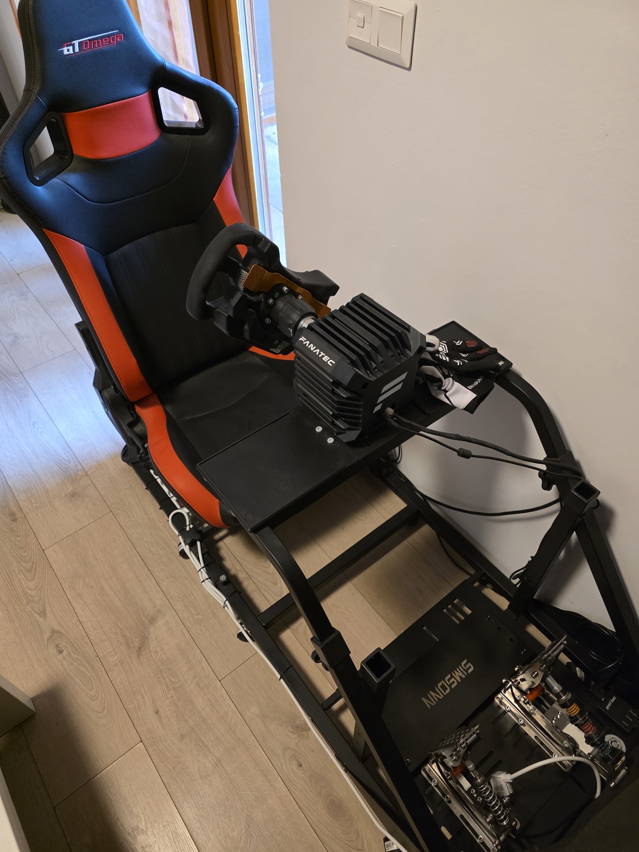 Omega Driving Rig GT Omega Art rig RS6 üléssel - HardverApró