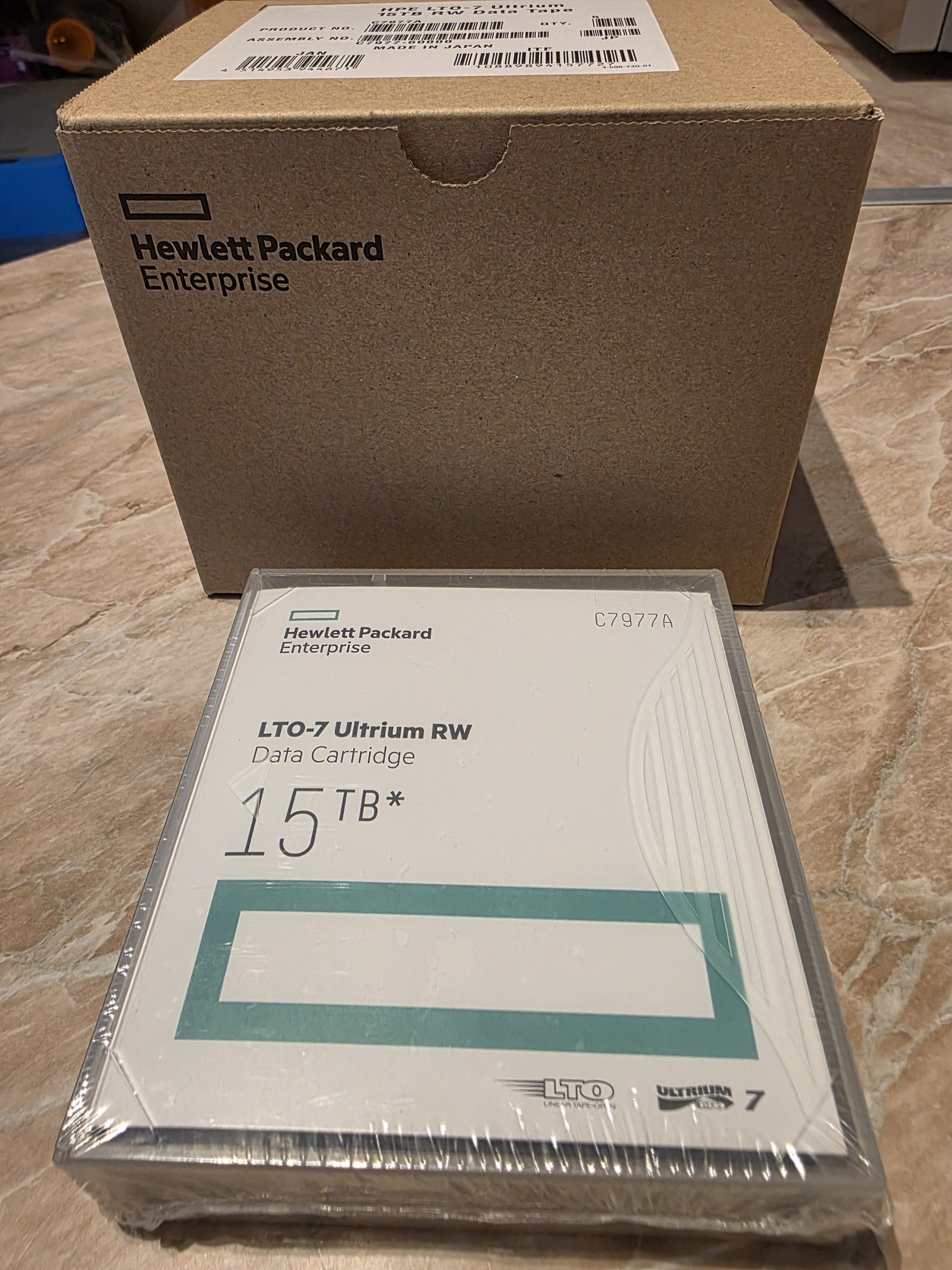 HPE C7977A LTO-7 Ultrium 15TB RW Data Cartridge C7977A - HardverApró