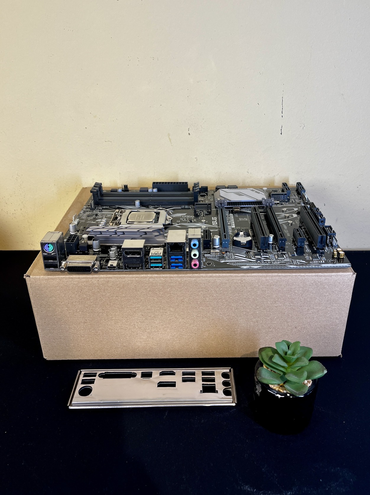 ASUS PRIME H270-PRO + Intel Core i7-7700 (CPU + alaplap, LGA1151