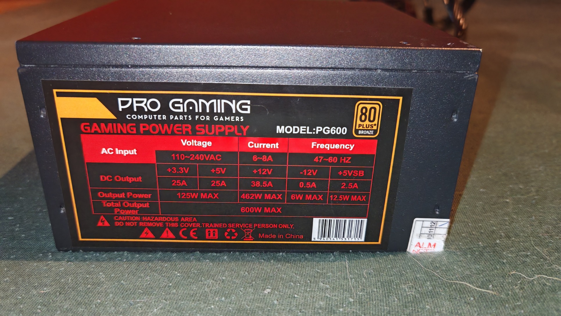 Pro Gaming PG600 600W Tápegység (80+ Bronze, 14cm ventilátor) - HardverApró