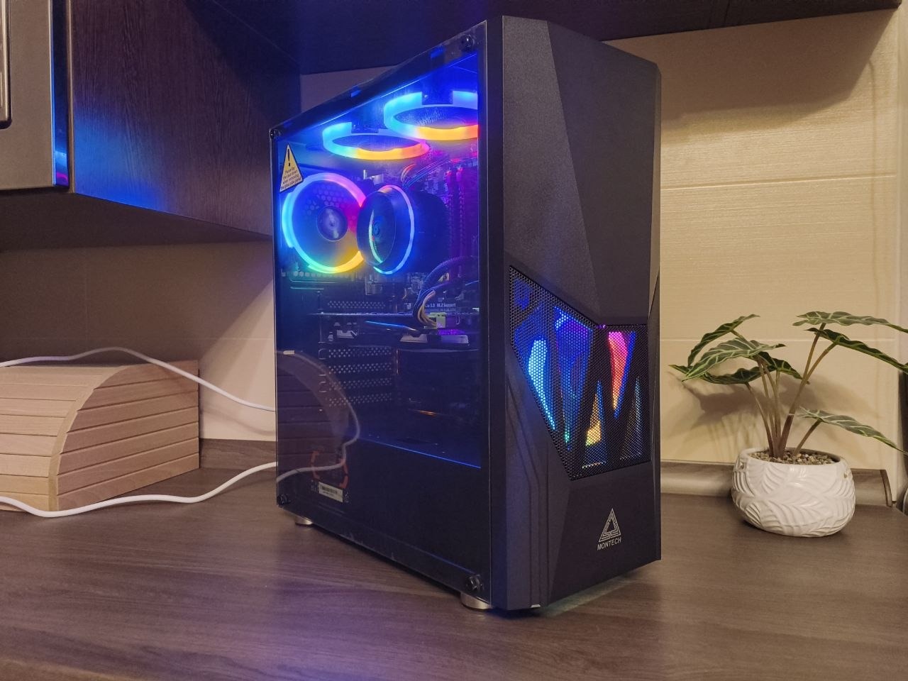FPSRaptor PC - i7-4790k / RX580 8GB / 16GB DDR3 / 1TB SSD