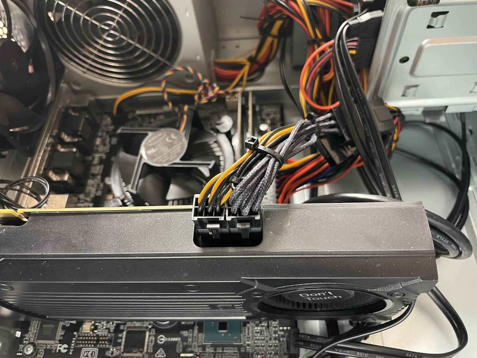 i5 Gamer PC // i5-6500 // 8GB DDR4 // GTX 970 4GB GDDR5 // 240GB
