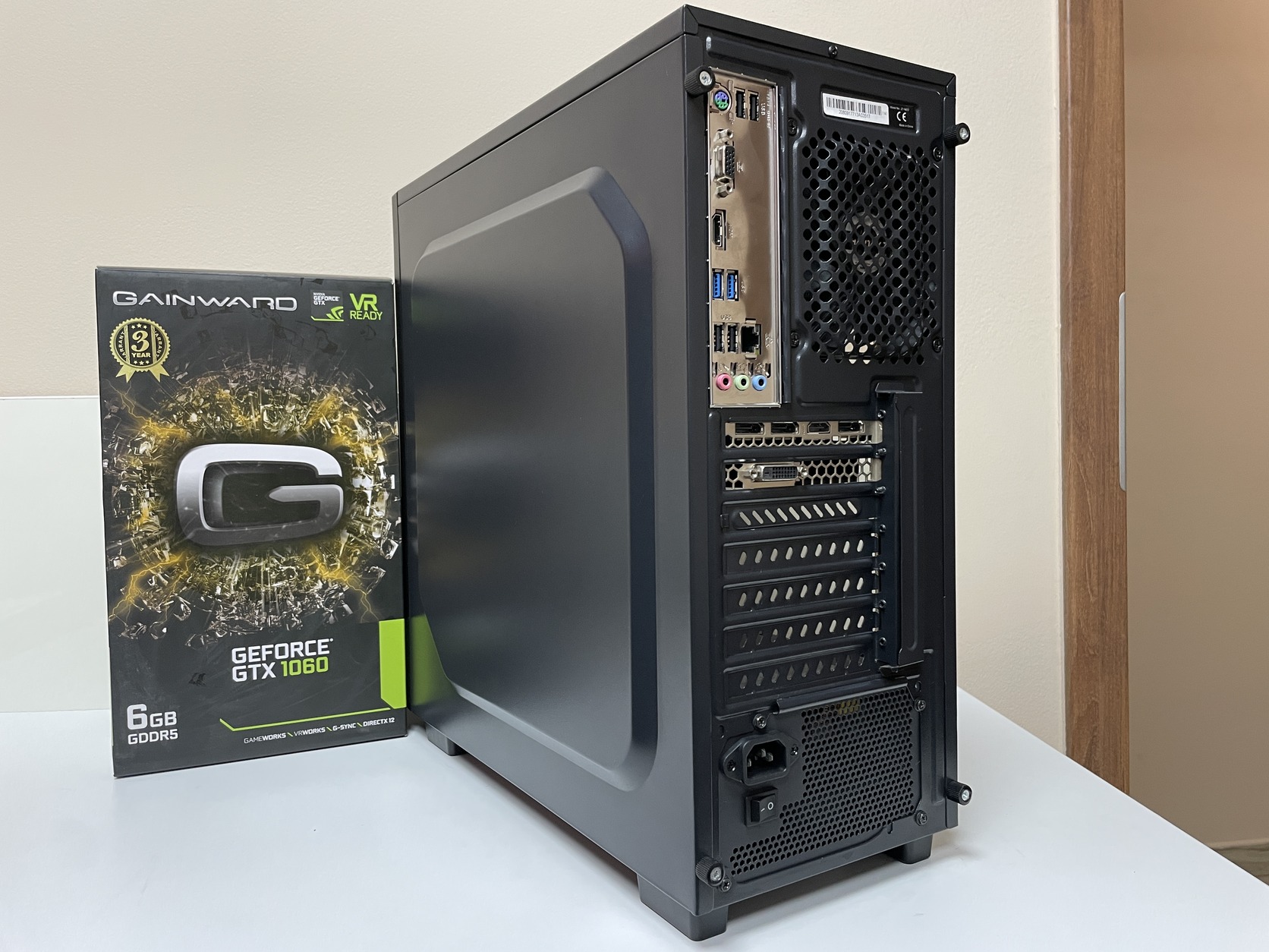 i5 PC // i5-8400 // 16GB DDR4 // GTX 1060 6GB GDDR5 // 240GB SSD