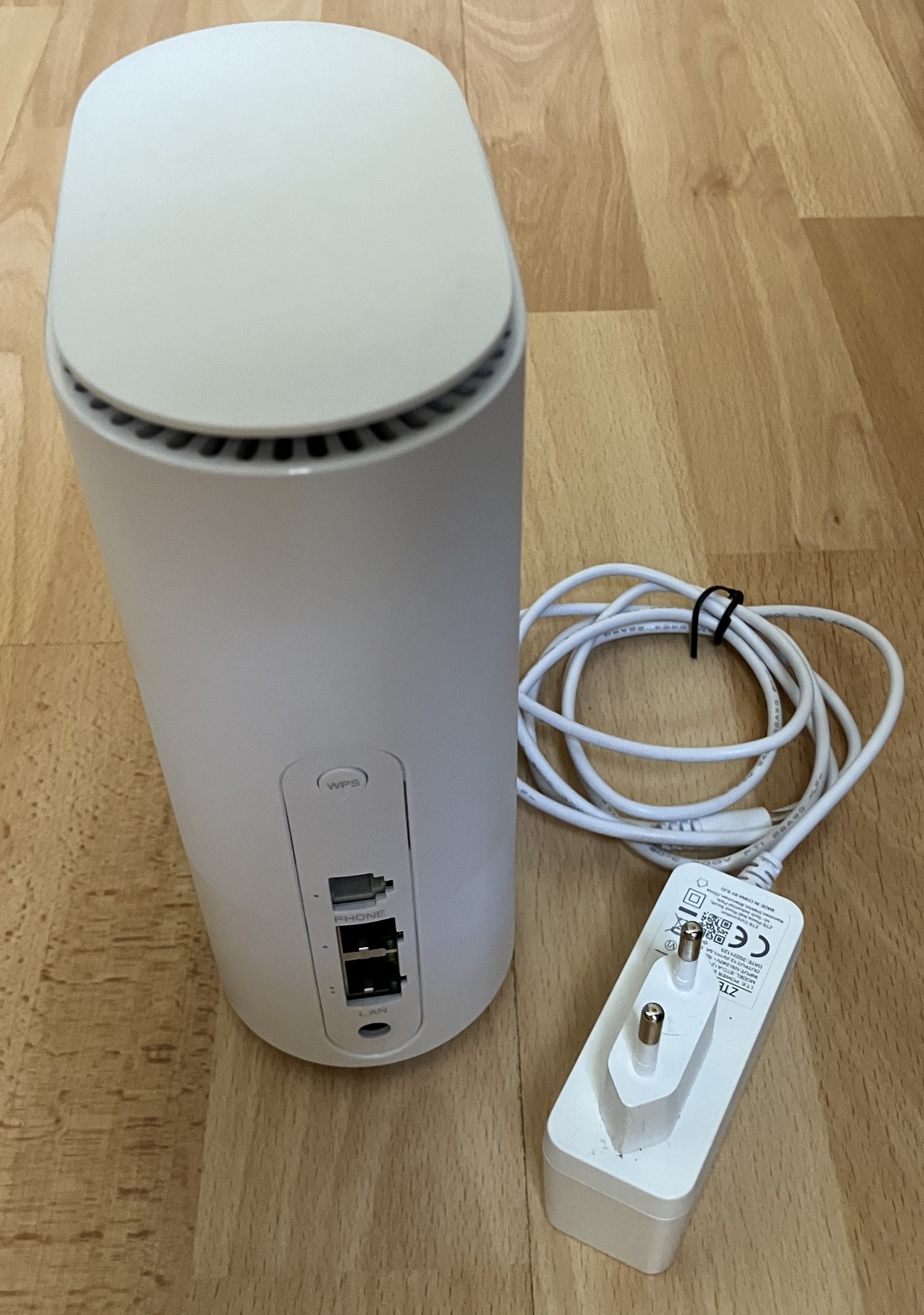 ZTE MC888 5G+ router LTE Cat19 Sim kártyás WiFi6 hotspot modem ...