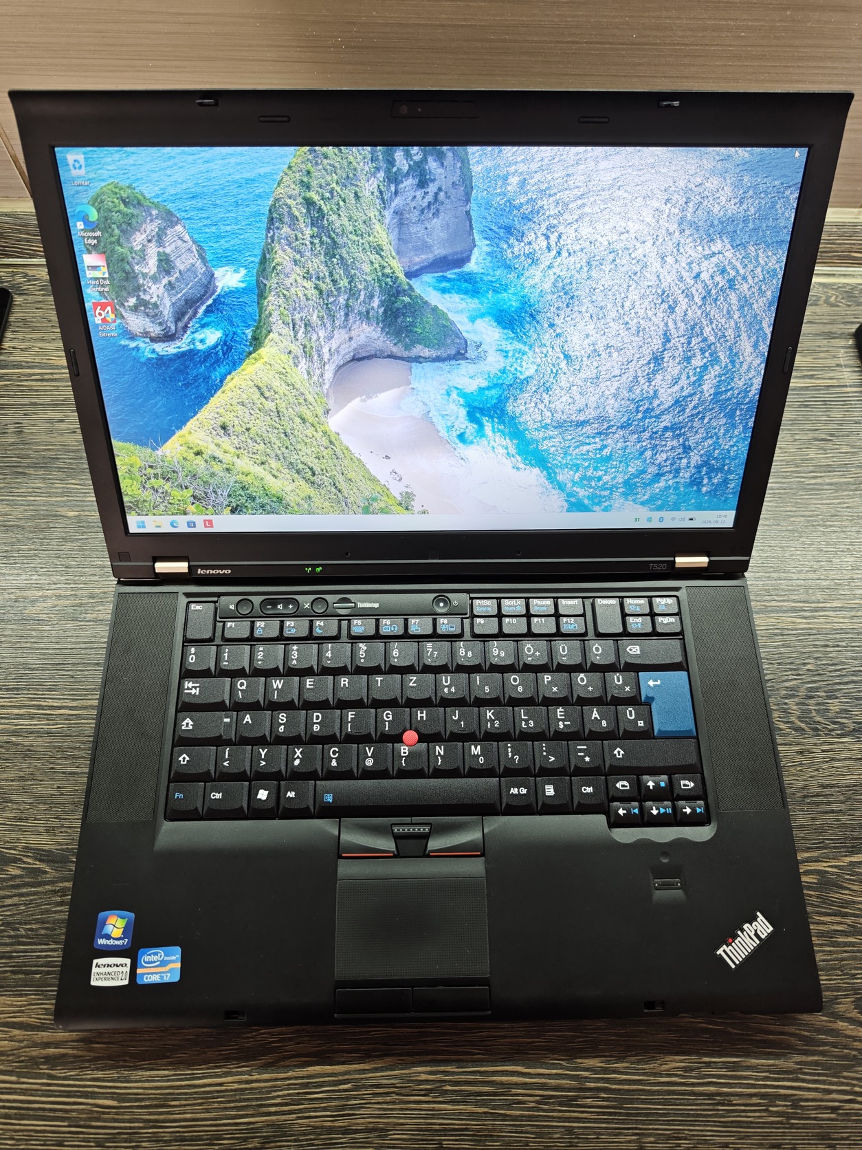 Lenovo Thinkpad T520: i7-2670QM, 12GB RAM, 256GB SSD, DVDRW, 15.6