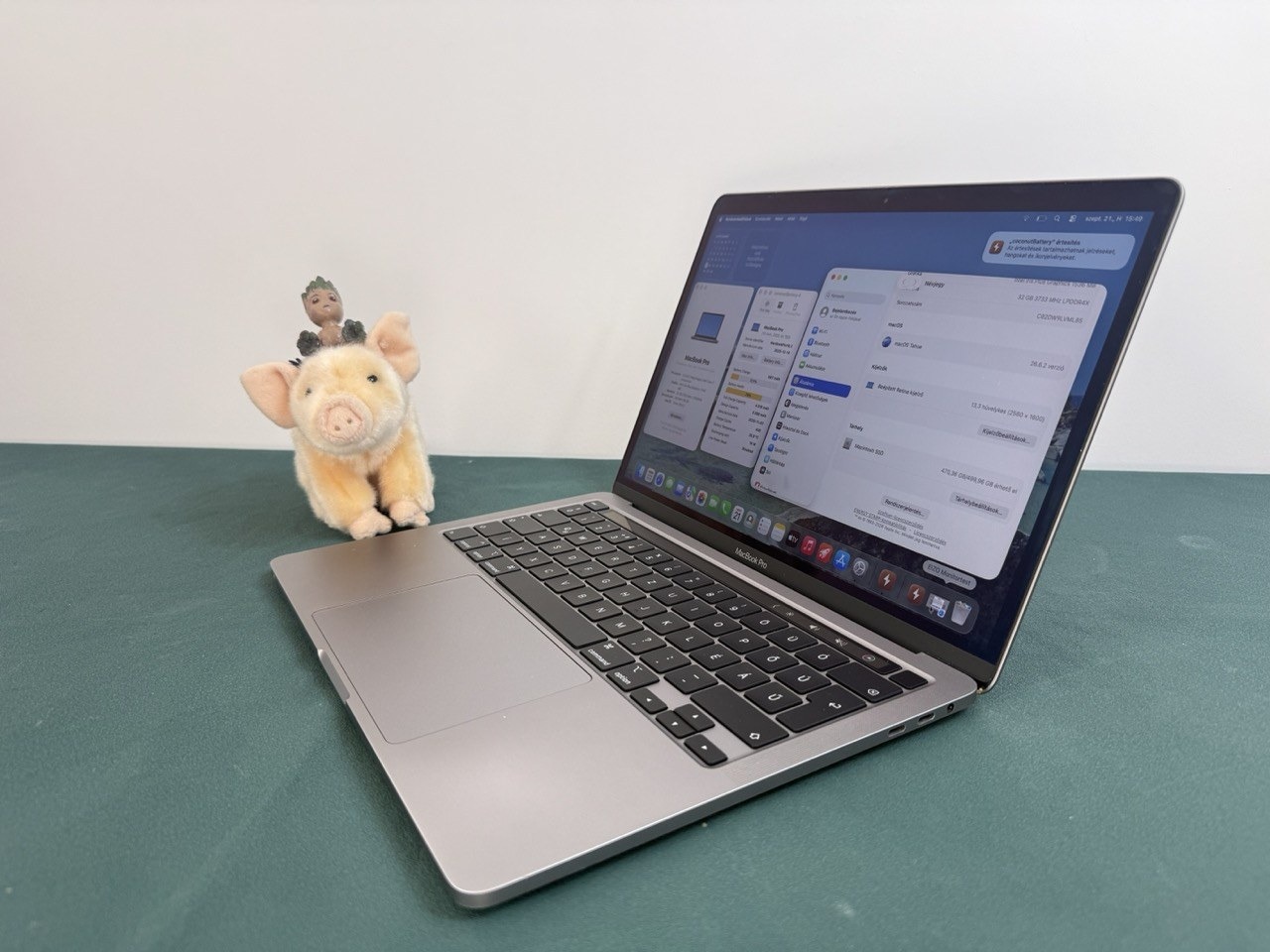 MacBook本体 Apple MacBook Pro core i7 1068NG7 Apple MacBook Pro 13
