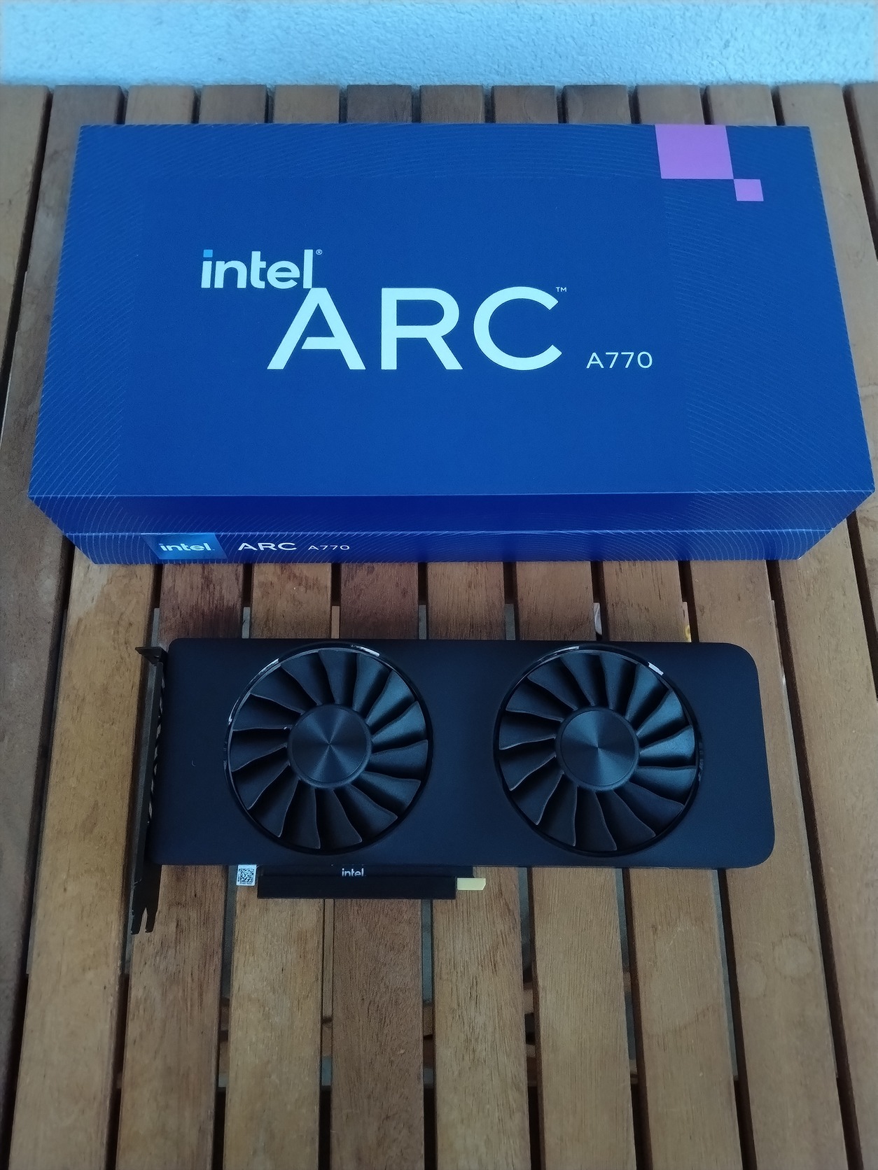 Intel Arc Notebook Intel ARC A770 16GB GDDR6 256 bit Limited Edition - HardverApró