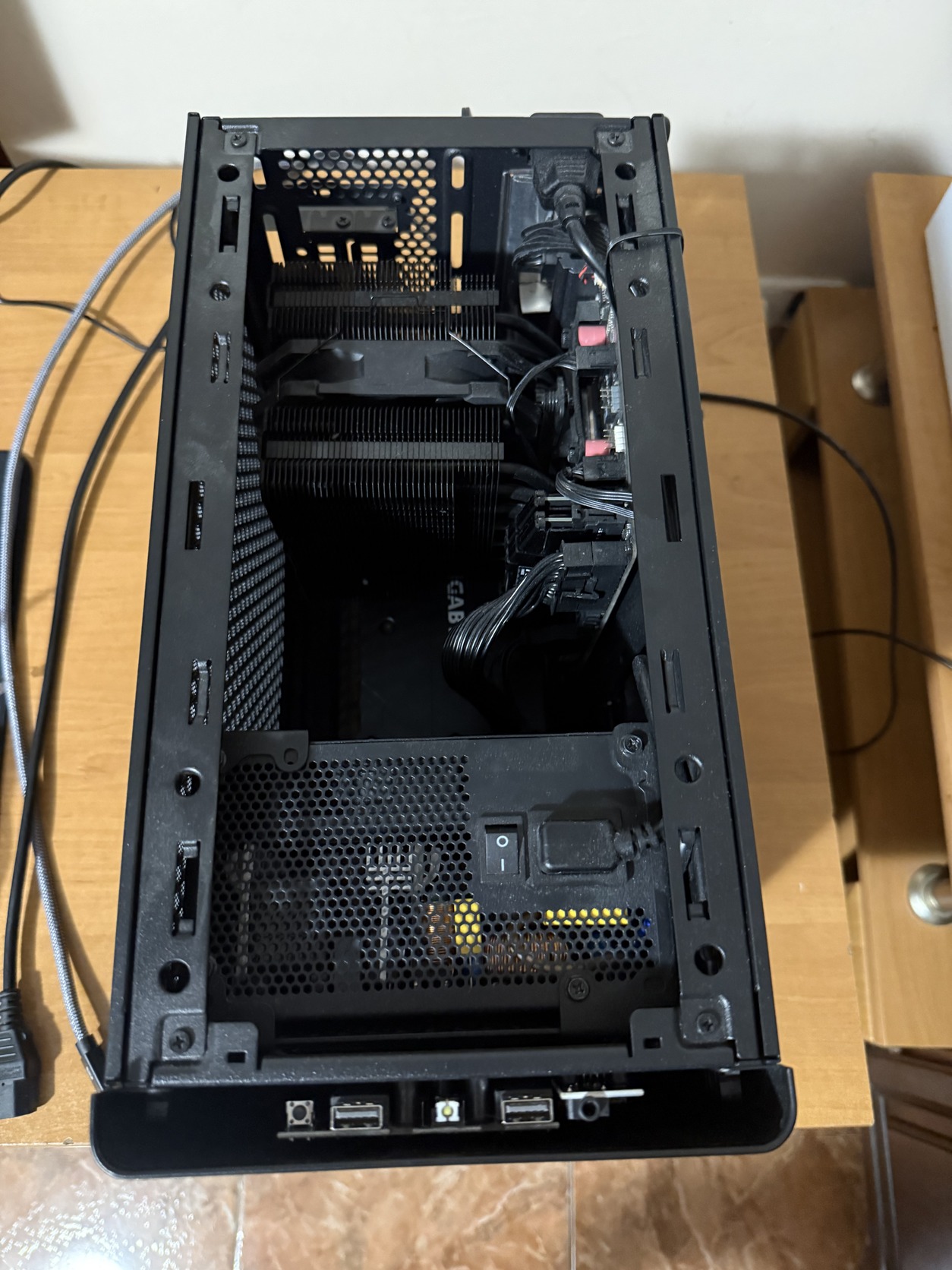 AMD Ryzen 7 5700X/ RTX 2070 Super 8GB/ 32GB DDR4 RAM/ 500GB M.2 PCIe ...