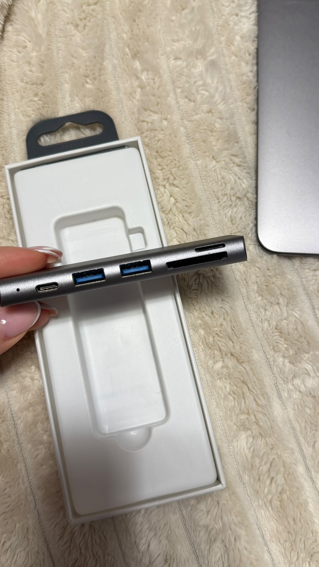 Apple MacBook Air 13 Retina (2019) Magic Mouse + USB-C hub - HardverApró