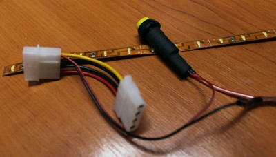 kapcsoló és molex csati közelről