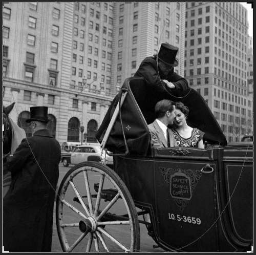 Fotó: Vivian Maier: 1953, New York, NY © Vivian Maier/Maloof Collection