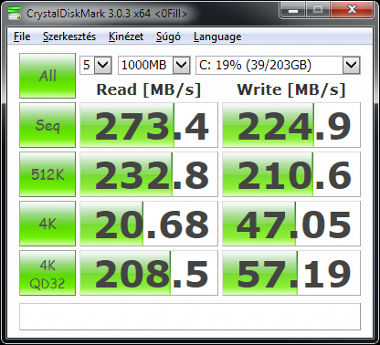 CrystalDiskMark