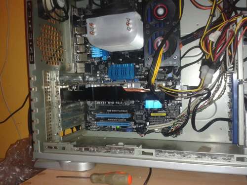 [L:/dl/upc/2015-01/07/292550_glyvyzlcg8mi23de_20150107_113806.jpg](IMG:/dl/upc/2015-01/07/292550_glyvyzlcg8mi23de_20150107_113806.thumb.jpg)(/IMG)[/L]