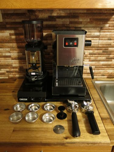 [L:/dl/upc/2015-09/14/565003_l1yr6wurggqjcv6x_02_gaggia_classic.jpg](IMG:/dl/upc/2015-09/14/565003_l1yr6wurggqjcv6x_02_gaggia_classic.thumb.jpg)[L:/dl/upc/2015-09/14/565003_ee81qqvcvm6yjtm3_03_iberital.jpg](IMG:/dl/upc/2015-09/14/565003_ee81qqvcvm6yjtm3_03_iberital.thumb.jpg)[L:/dl/upc/2015-09/14/565003_fymxqezqvs6l0sms_04_tartozek.jpg](IMG:/dl/upc/2015-09/14/565003_fymxqezqvs6l0sms_04_tartozek.thumb.jpg)[L:/dl/upc/2015-09/14/565003_jpjugblvd4tg2t95_5_gc_belso.jpg](IMG:/dl/upc/2015-09/14/565003_jpjugblvd4tg2t95_5_gc_belso.thumb.jpg)[L:/dl/upc/2015-09/14/565003_fbllhst2pj4e6dgr_6_gc_ipari_felsoszuro.jpg](IMG:/dl/upc/2015-09/14/565003_fbllhst2pj4e6dgr_6_gc_ipari_felsoszuro.thumb.jpg)[L:/dl/upc/2015-09/14/565003_ggaoirzgjlzn3iok_7_talca.jpg](IMG:/dl/upc/2015-09/14/565003_ggaoirzgjlzn3iok_7_talca.thumb.jpg)(/IMG)[/L](/IMG)[/L](/IMG)[/L](/IMG)[/L](/IMG)[/L](/IMG)[/L]