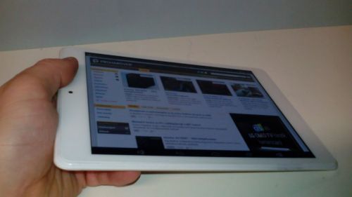 Tablet a kézben: már elfáradt a kezem