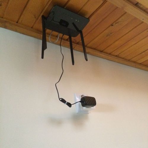 [L:/dl/upc/2016-05/12/418638_thsd0hybi6jbl4t4_router.jpg](IMG:/dl/upc/2016-05/12/418638_thsd0hybi6jbl4t4_router.thumb.jpg)(/IMG)[/L]