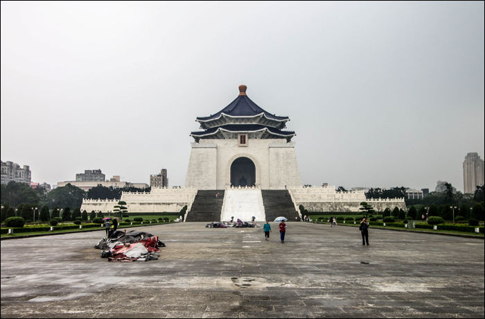 Chiang Kai-shek emlékműve Taipei-ben.
