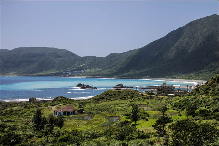 Kilátás Orchid Island keleti partján.
