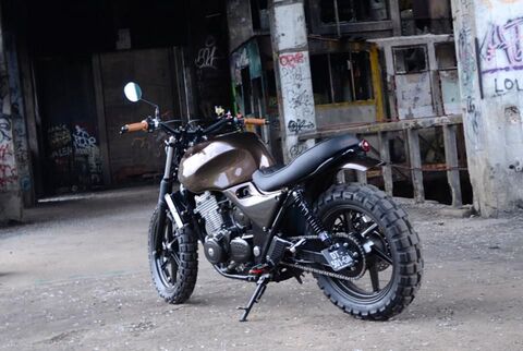 alt="alt="" title=""" title="alt="" title="""