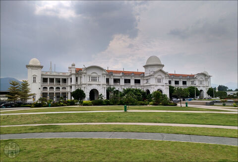 Ipoh állomás felvételi épülete.
