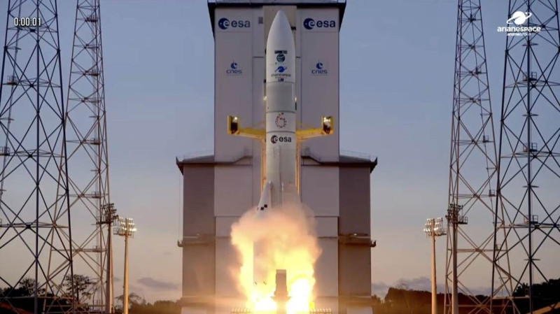 Europe's powerful Ariane 6 rocket launches Sentinel-1D Earth-observation  satellite to orbit (video) | Space