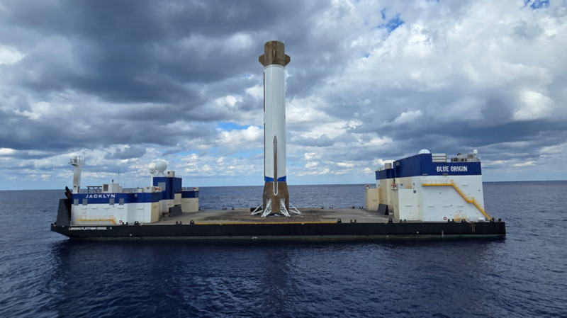 Watch Blue Origin's huge New Glenn rocket ace its epic landing on a ship at  sea (video) | Space
